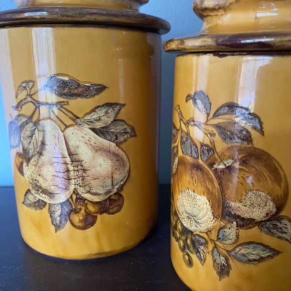 Vintage 60s Canister Set Holiday Designs USA - Picture 9 of 9